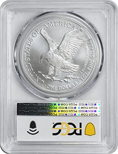 Американският долар Silver Eagle стойност от 1 долар 2023 г., е Първата Strike, Издаден на етикет West Point, Без марка монетния