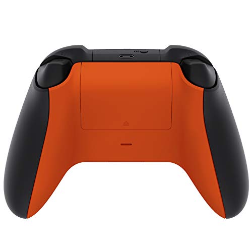 Сменяеми Странични направляващи eXtremeRate Orange + Задната Обвивка + Предна панел на контролера на Xbox X series