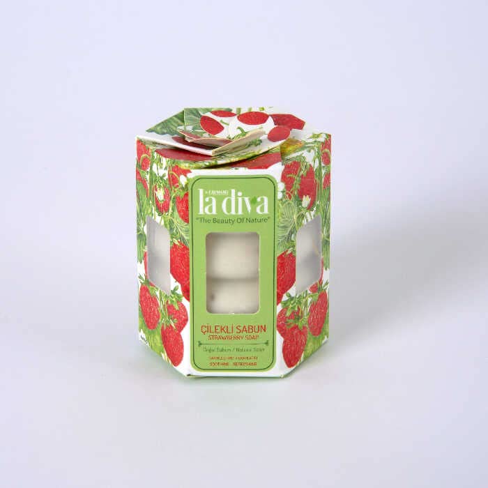 Някои усукани ягодово сапун La Diva 4x1,6 грама. Ягода сапун е подходящ за всички типове кожа, а неговия аромат и приятен