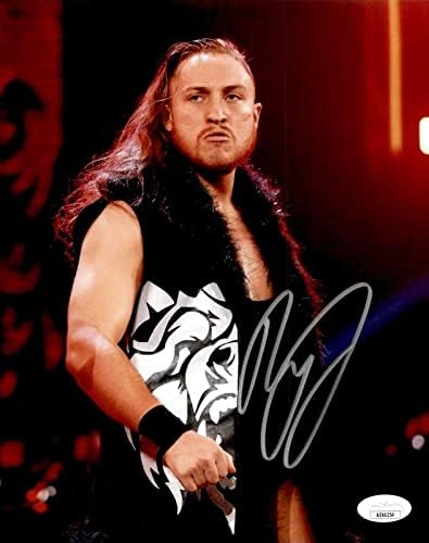 Пийт Дън Подписано заявление за участие в WWE NXT UK 8x10 Снимка Бутча в тежка категория на 3 JSA COA - Снимки колеж с