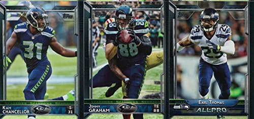 Seattle Seahawks 2015 Начело Редовен набор от команди NFL от 23 картички, в които са включени Ръсел Уилсън, Маршон Линч, Ричард