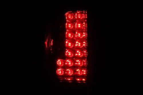 Задна светлина AnzoUSA 311174 с червено/Опушен led за Nissan Frontier - (Продава се по двойки)