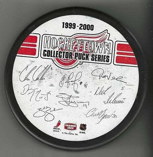 Дарън Маккарти подписа на шайбата на Детройт Ред Уингс Хоккейтаун - за Миене на НХЛ с автограф