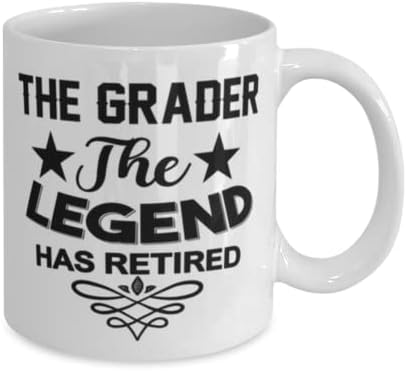 Чаша Грейдера, Легендата се пенсионирах, Нови Уникални Идеи за Подаръци за Грейдера, Чаена Чаша, Чаена Чаша Бял Цвят