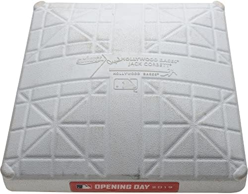 Играта Балтимор Ориолс - Използван база в Деня на откриването срещу Ню Йорк Янкис 4 април 2019 г. - Трета база - Използваните база в играта MLB