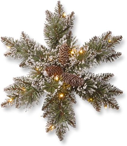 Предварително осветени Изкуствена Коледна подвесная Снежинка Tree National Company, Зелена, Блестяща форма Щетинистой бор, Украсени с борови шишками, Матови клонки, Коледна