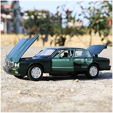 Мащабна модел на превозното средство за Jaguar XJ6 от сплав Класически Модел на колата Лети под Налягане, Метални Превозни Средства,